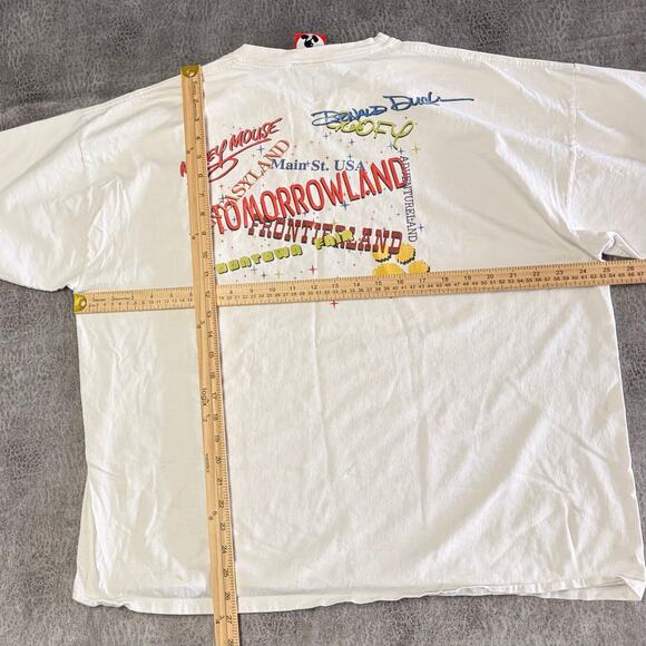 Vintage Mickey Disneyland Tee Shirt - Picture 7 of 7